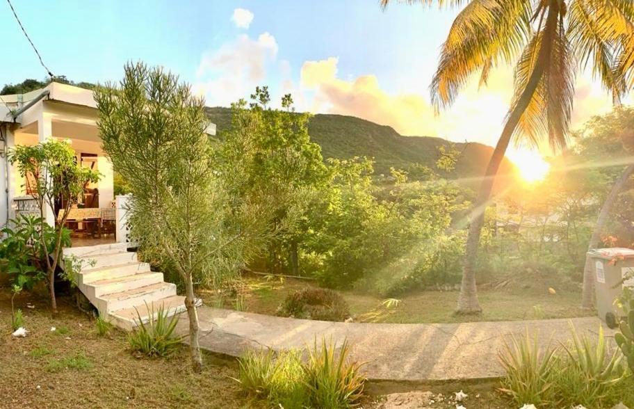 <Casa Colibri> La Desirade Apartment Les Galets Exterior photo